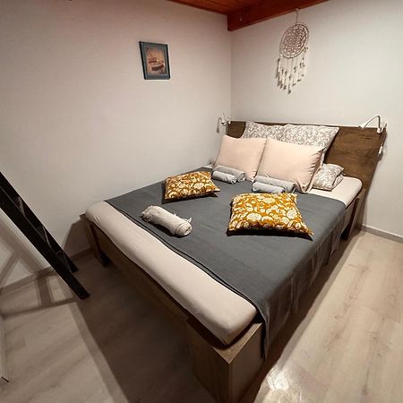 Goldcentral Apartment Danube Budapest Extérieur photo